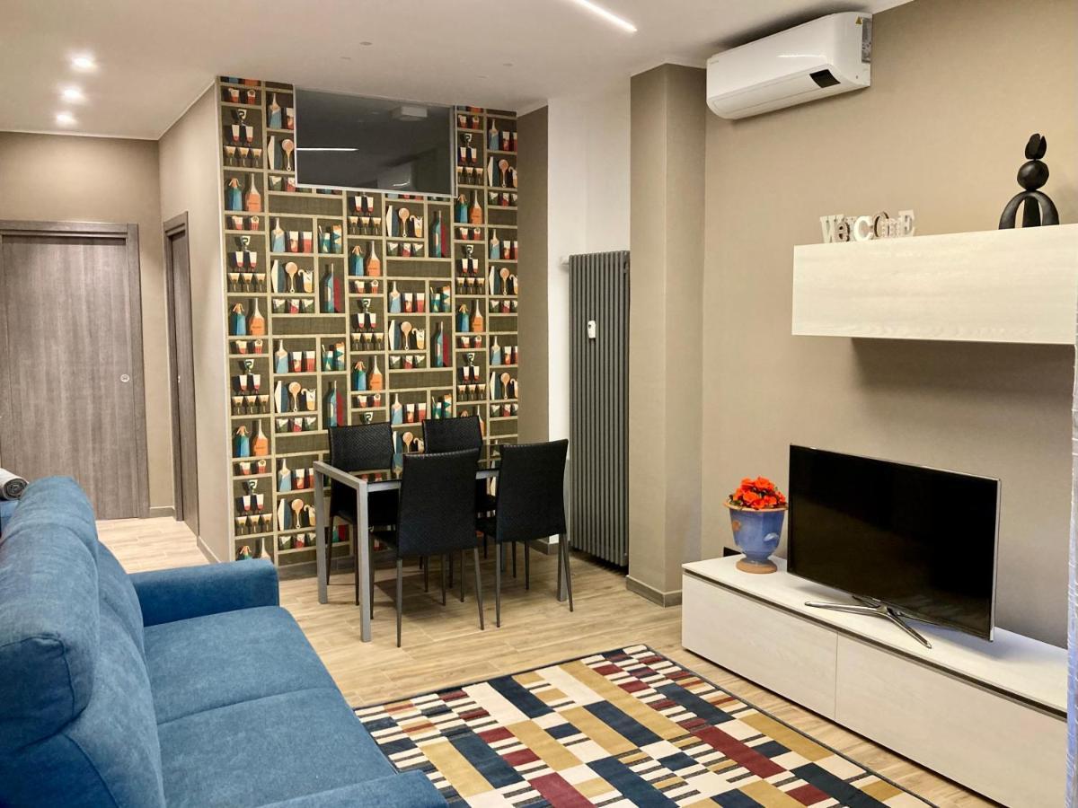 Casalborgone13 - Elegante Appartamento Lungo Po Турин Экстерьер фото